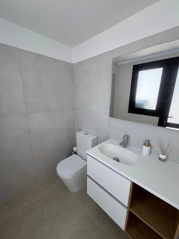 Exclusiva y Moderna Villa en Pueto Santiago 25