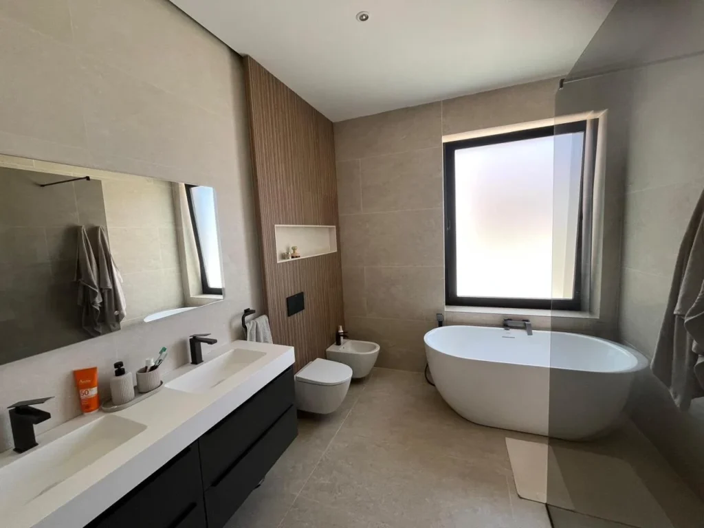 Exclusiva y Moderna Villa en Pueto Santiago 20