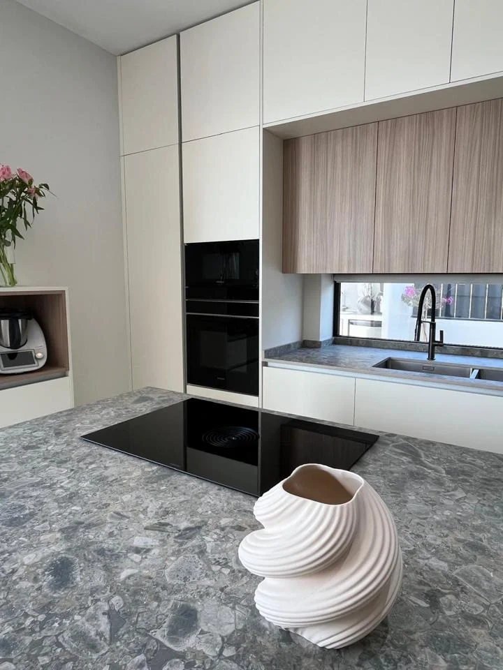 Exclusiva y Moderna Villa en Pueto Santiago 18